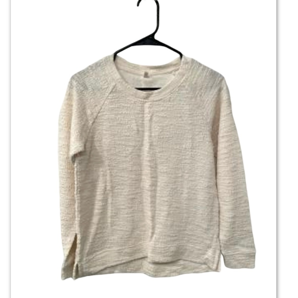 Lou and Grey for Loft Top! 329 - Picture 3 of 8